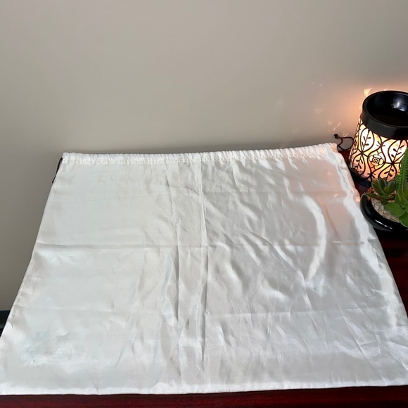 Coach Drawstring Carryall Tote Signature Canvas - Picture 9 of 16